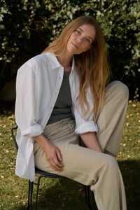 Valkoinen kauluspaita, 100% luomupuuvilla