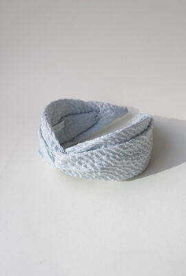 Hiuspanta leveä, Aqua