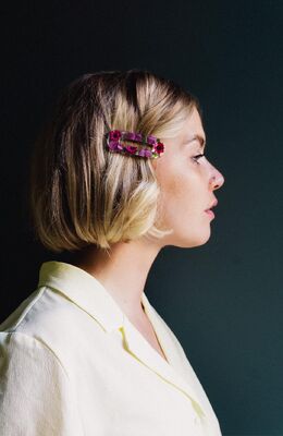 Kukkapinni aidoista kukista, Mimosa