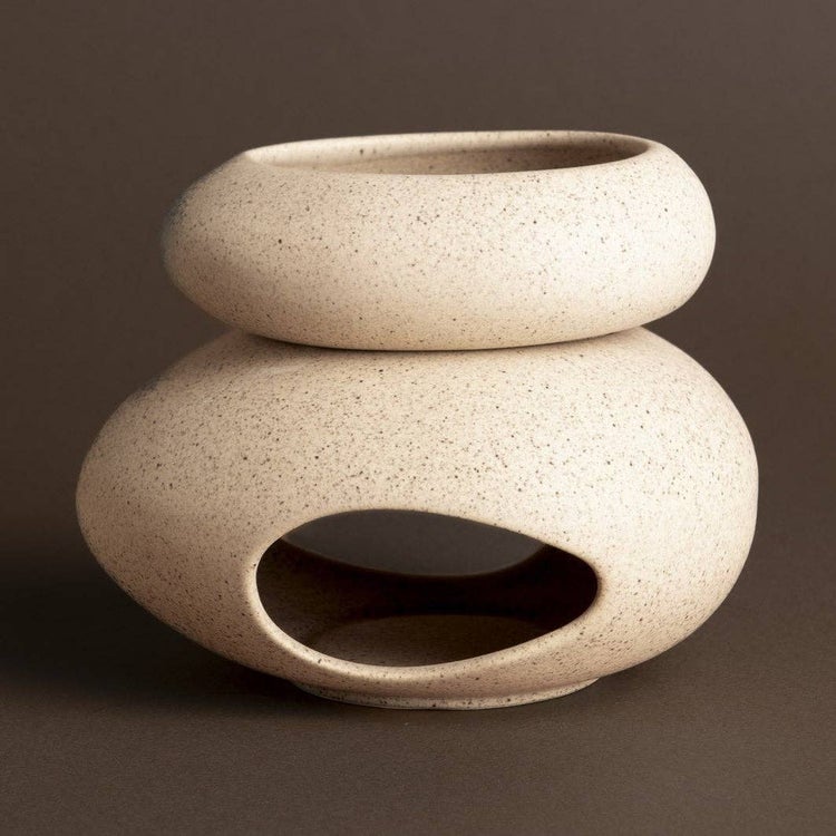 Keraaminen tuoksulyhty