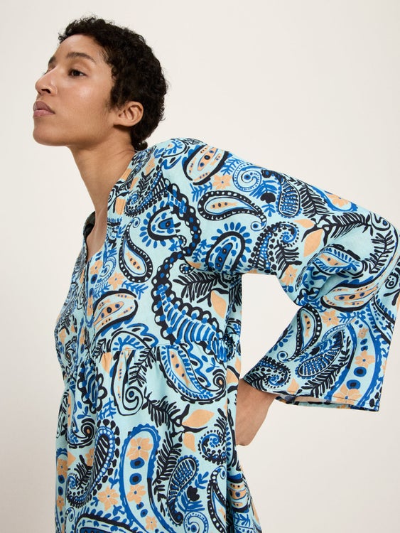 Mekko Paisley Print
